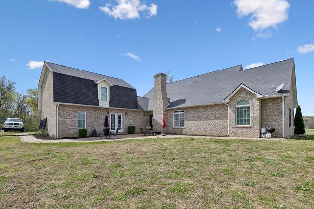 3631 Louisville Rd, Louisville, TN 37777