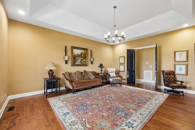 3631 Louisville Rd, Louisville, TN 37777