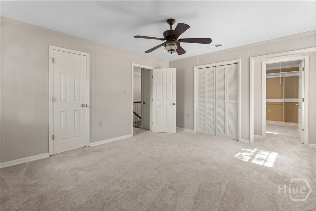 Image 19 of property listing at 701 Lee Boulevard, Savannah, GA 31405