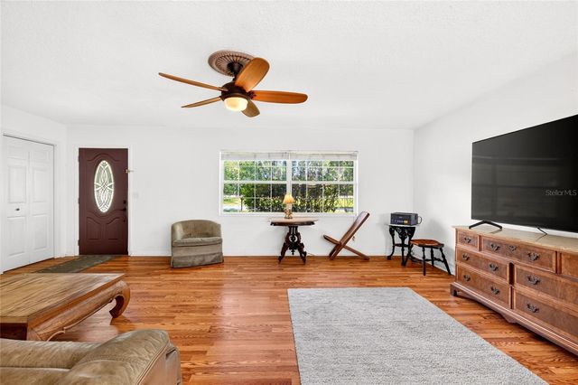 20934 THIRD AVENUE, Dunnellon, FL 34431