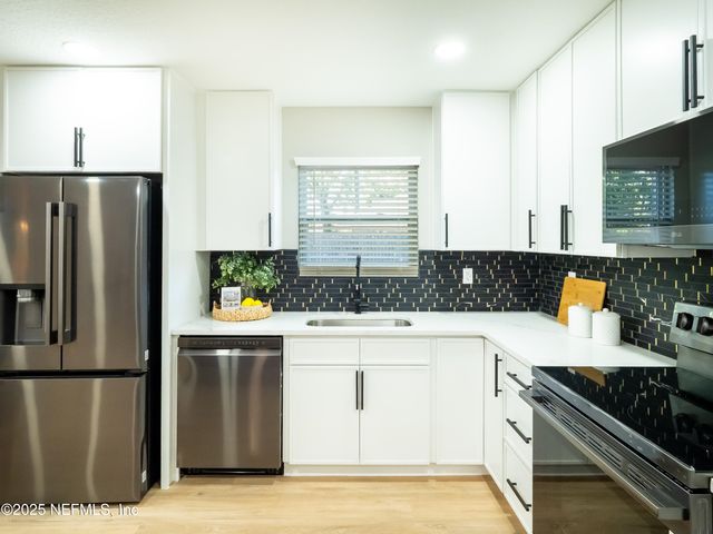 4824 MAXWOOD Road, Jacksonville, FL 32257