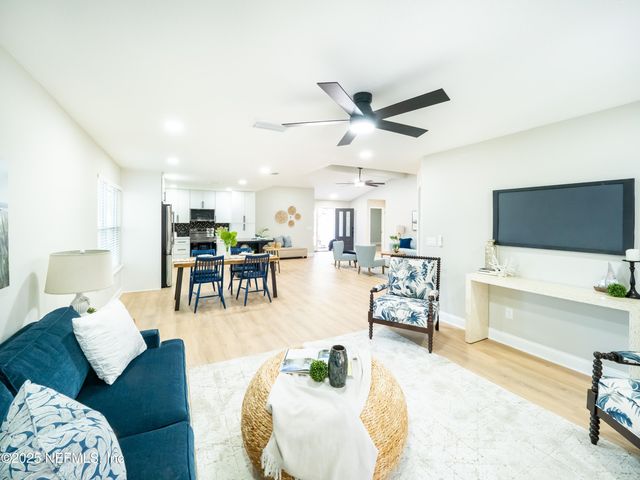 4824 MAXWOOD Road, Jacksonville, FL 32257