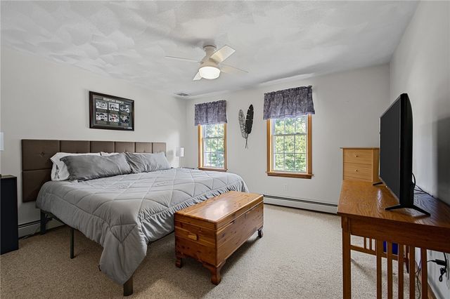 5 Lauretta Lane, Lincoln, RI 02865