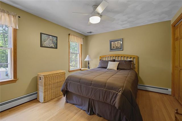 5 Lauretta Lane, Lincoln, RI 02865