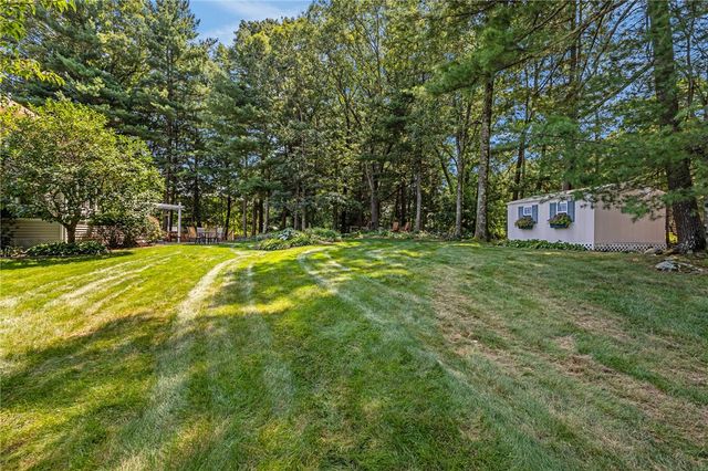 5 Lauretta Lane, Lincoln, RI 02865