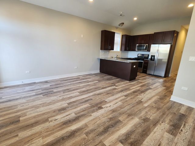 6337 S Ellis Avenue 3, Chicago, IL 60637