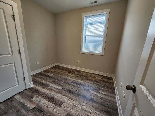 6337 S Ellis Avenue 3, Chicago, IL 60637