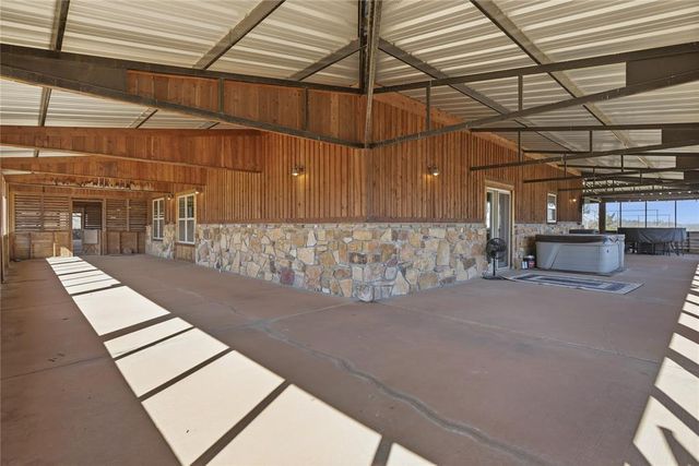 1520 S Cottonwood Road, Stillwater, OK 74074