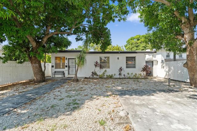 2453 SW 17th Street 2, Miami, FL 33145