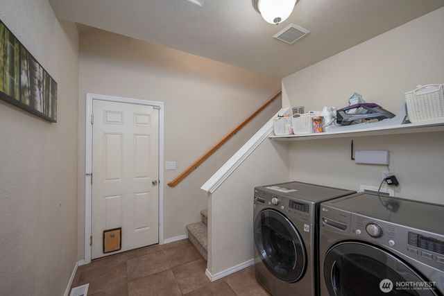 320 E Inglewood Drive, Moses Lake, WA 98837