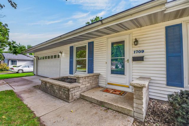 1709 Lynndale Road, Madison, WI 53711