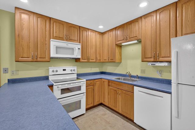 1709 Lynndale Road, Madison, WI 53711