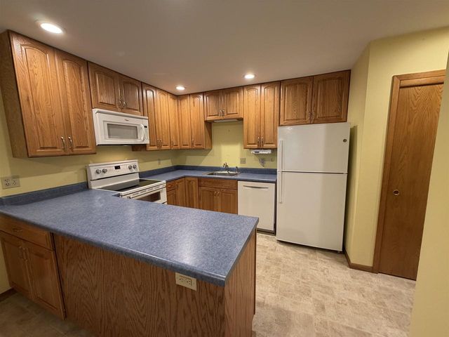 1709 Lynndale Road, Madison, WI 53711