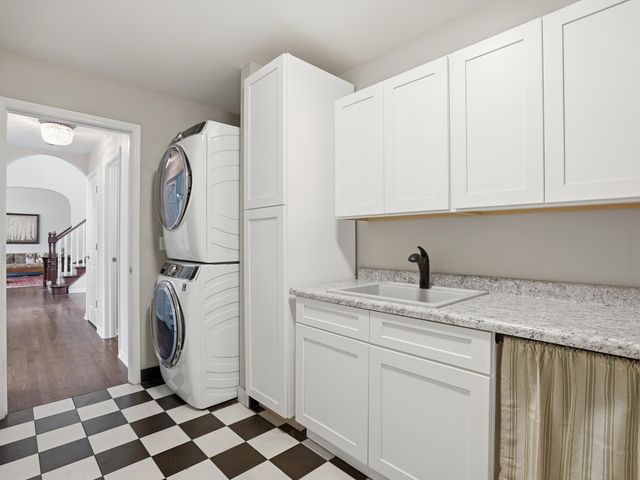 11542 Lancelot Lane, Putnam Twp, MI 48169