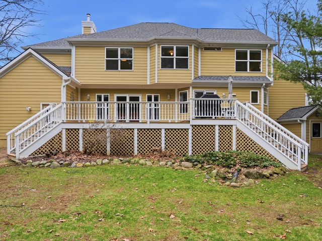 11542 Lancelot Lane, Putnam Twp, MI 48169