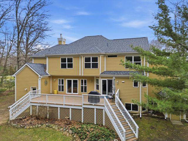 11542 Lancelot Lane, Putnam Twp, MI 48169