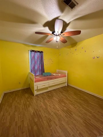 347 E Old Military Rd, Colt, AR 72326