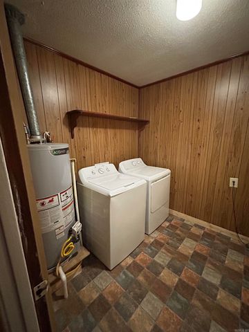 347 E Old Military Rd, Colt, AR 72326