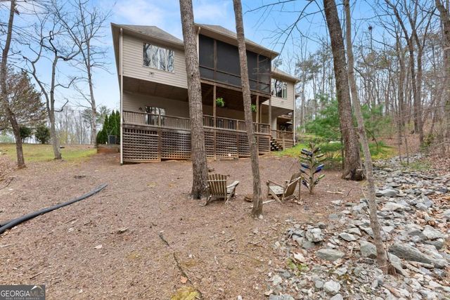 167 Early Red Pippin, Clarkesville, GA 30523