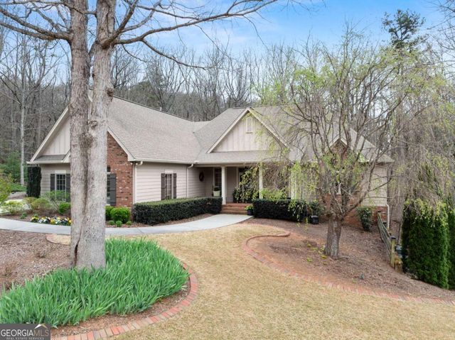 167 Early Red Pippin, Clarkesville, GA 30523