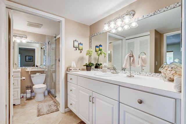334 Pine Ridge Circle B-1, Greenacres, FL 33463