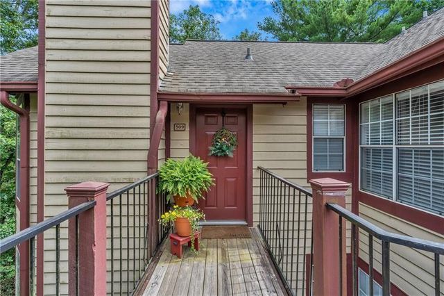 509 Cypress Pointe Street, Johns Creek, GA 30022