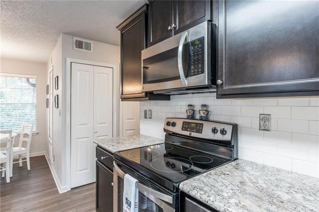 509 Cypress Pointe Street, Johns Creek, GA 30022