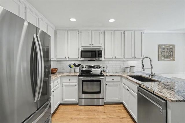 1652 Windcrest Drive SW, Marietta, GA 30064