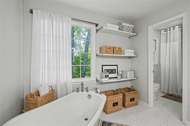 1652 Windcrest Drive SW, Marietta, GA 30064