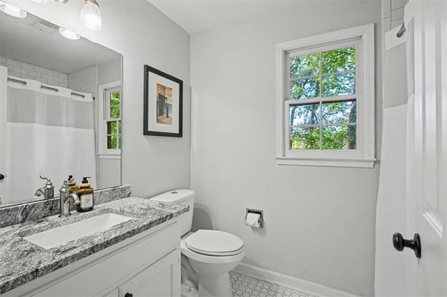 1652 Windcrest Drive SW, Marietta, GA 30064