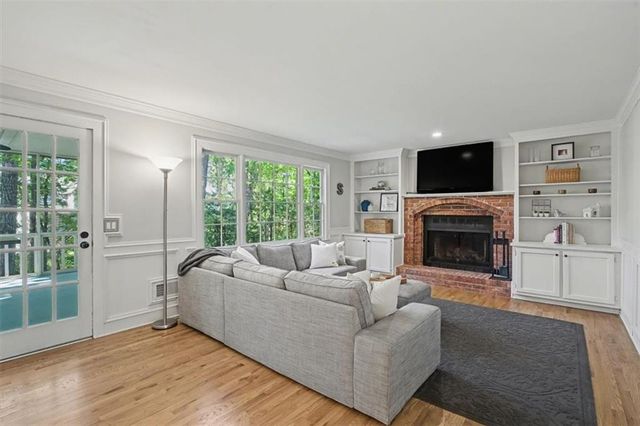 1652 Windcrest Drive SW, Marietta, GA 30064