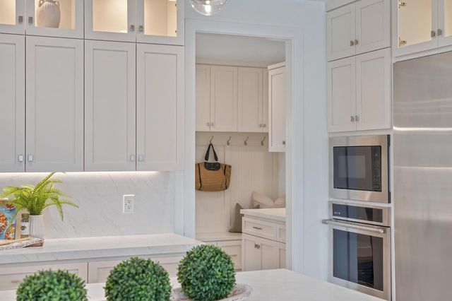 10180 Tierra Del Lago Pl, Newcastle, CA 95658