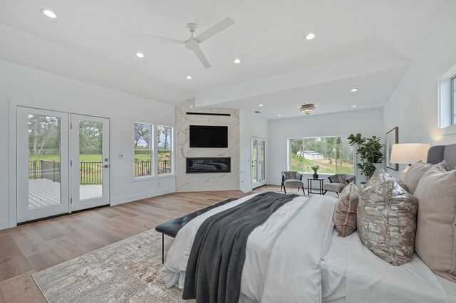 10180 Tierra Del Lago Pl, Newcastle, CA 95658