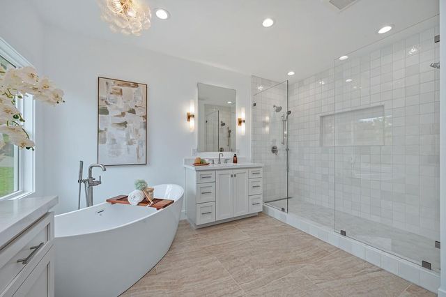 10180 Tierra Del Lago Pl, Newcastle, CA 95658