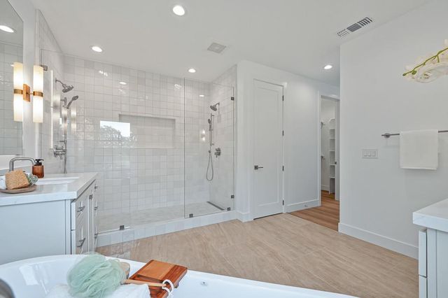10180 Tierra Del Lago Pl, Newcastle, CA 95658