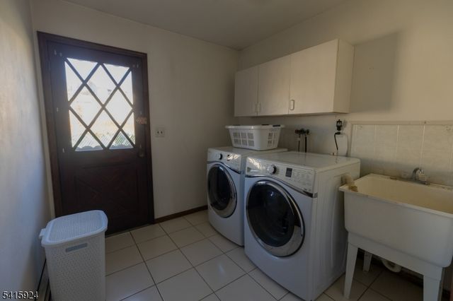 23 Carr Pl, Totowa Boro, NJ 07512