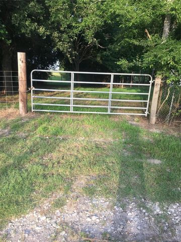 3063 VZ County Road 3810, Wills Point, TX 75169
