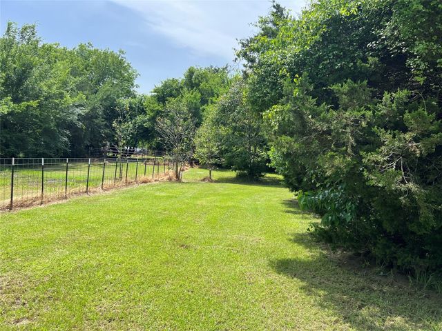 3063 VZ County Road 3810, Wills Point, TX 75169