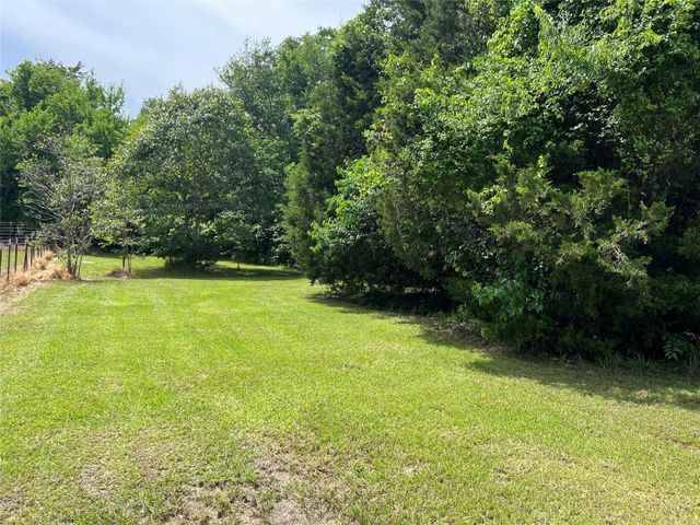 3063 VZ County Road 3810, Wills Point, TX 75169