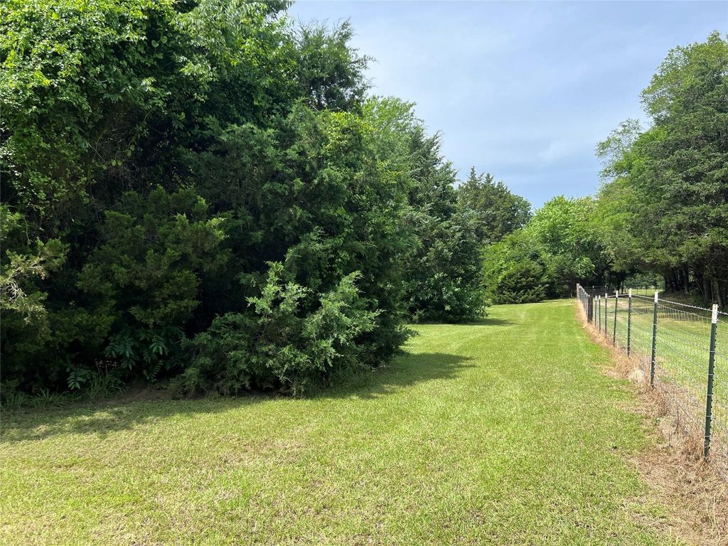 3063 VZ County Road 3810, Wills Point, TX 75169