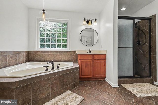 13421 FOX CHASE LN, Spotsylvania, VA 22553