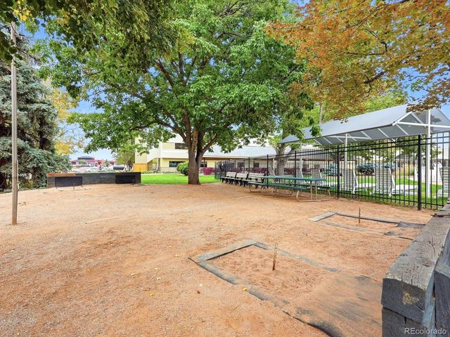 9360 E Center Avenue 2D, Denver, CO 80247