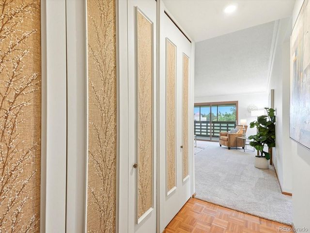 9360 E Center Avenue 2D, Denver, CO 80247