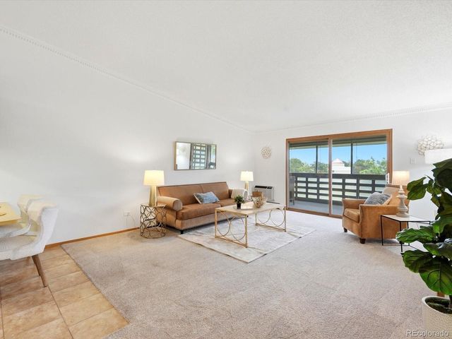 9360 E Center Avenue 2D, Denver, CO 80247