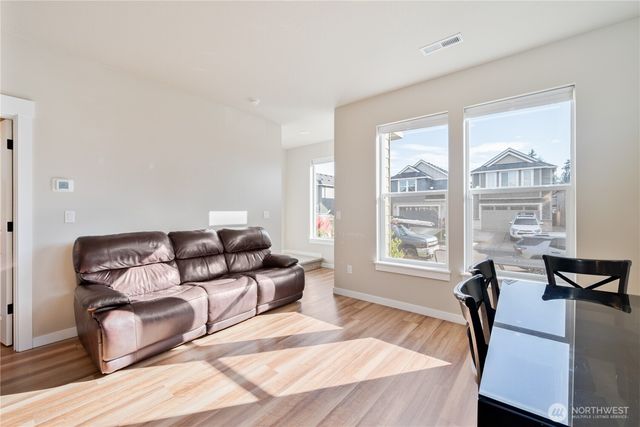 7234 S Ridge Way, Ridgefield, WA 98642