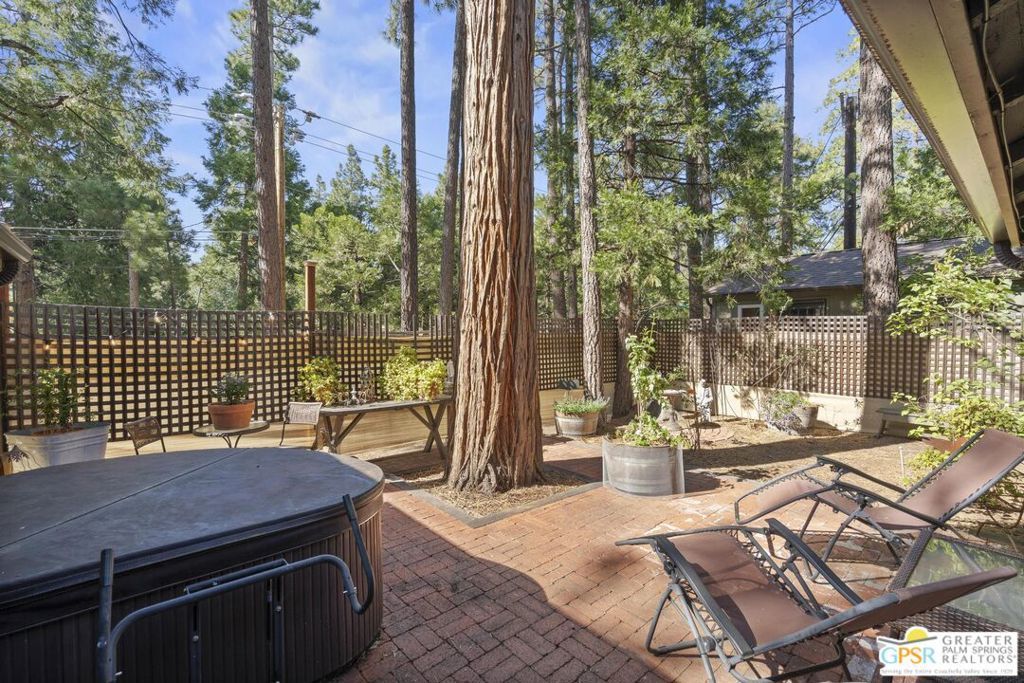 Image 18 of property listing at 53555 Marian View Drive, Idyllwild, CA 92549