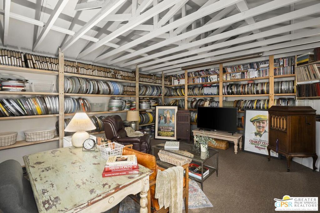 Image 21 of property listing at 53555 Marian View Drive, Idyllwild, CA 92549
