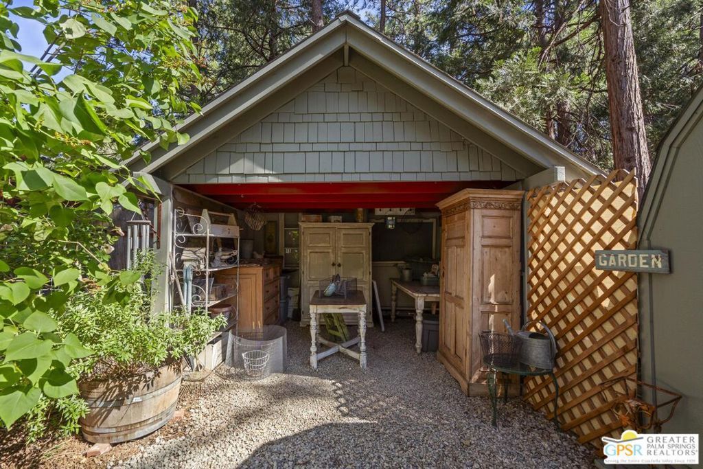 Image 27 of property listing at 53555 Marian View Drive, Idyllwild, CA 92549