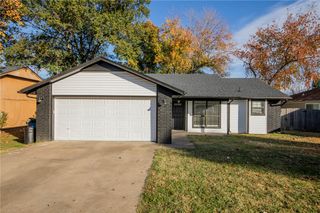 207 Jonathan Drive, Bentonville, AR 72712
