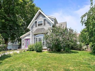 43 Hobart Square, Whitman, MA 02382